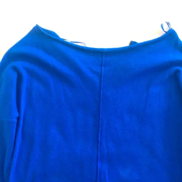 High-Low Sweater - Blue - Medium - Picture 3 of 9